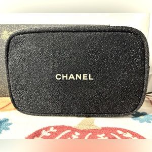 Chanel Makeup bag!! Holiday edition. Brand new!!!